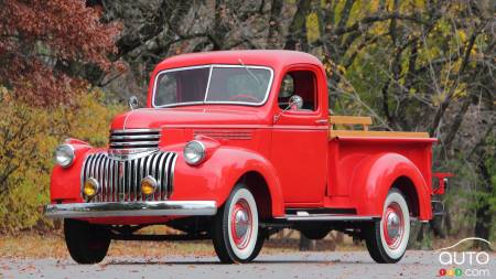 12 Chevrolet pickups that have marked history